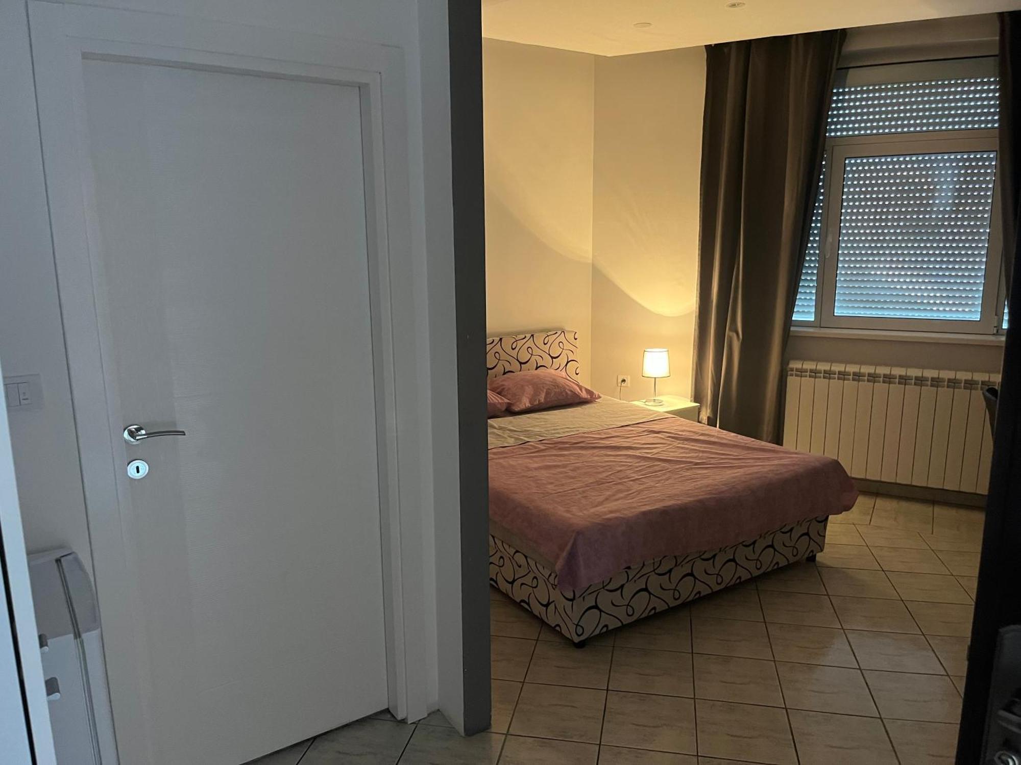 Magic M Apartment Mali Mokri Lug Exteriör bild
