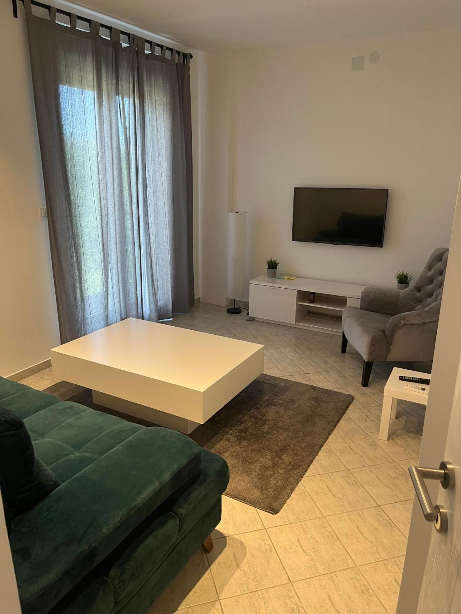 Magic M Apartment Mali Mokri Lug Exteriör bild